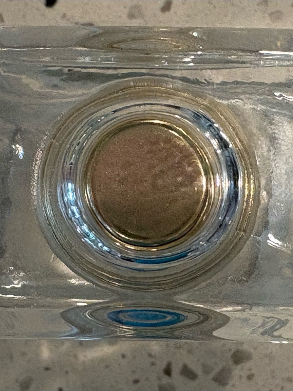 CHANEL NO. 5 EAU DE PARFUM 6.8 OZ. (empty) vanity decor - Picture 4 of 6